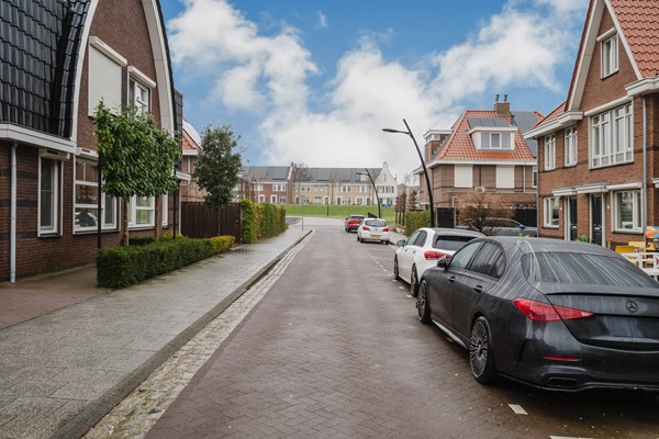 Medium property photo - Adriaan Prinslaan 11, 3201 MD Spijkenisse